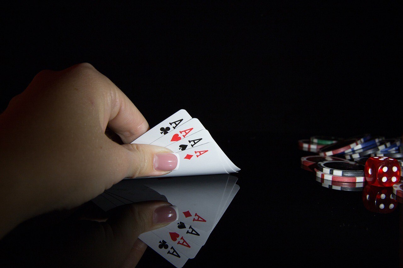 ¿Qué son los bonos sin depósito en casinos online?